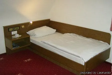 Hotel Kaiserquelle 3*